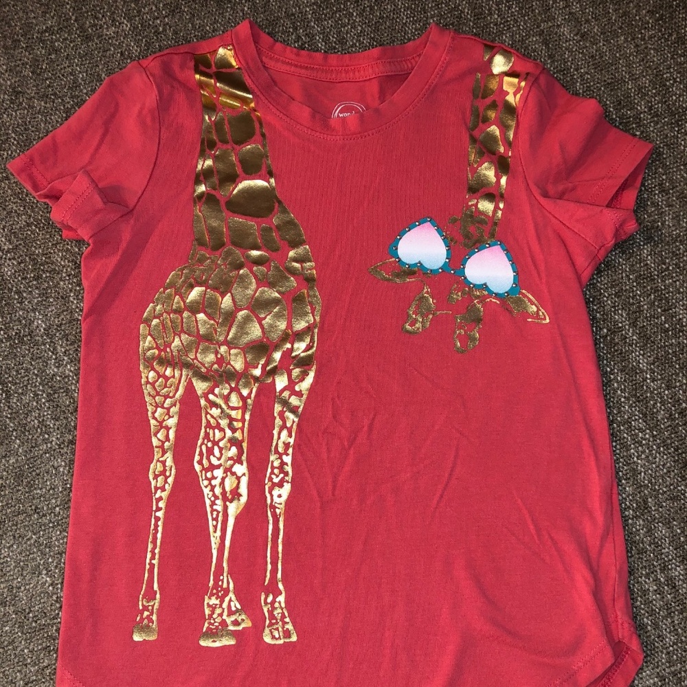 Giraffe shirt